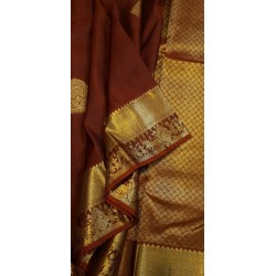 2G Pure Kanjivaram Silk Saree Rust Brown with Traditional Gold Zari Pallakku Border | Prahla Silks