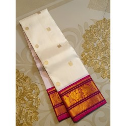 Traditional korvai kanchipuram silk saree with luxurious pink pallu accent