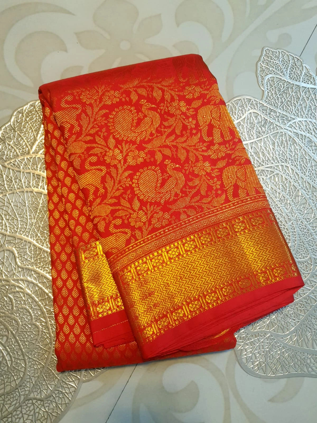 2G Pure Bridal Kanjivaram Silk Saree with chilli Red | Silkmark Certified