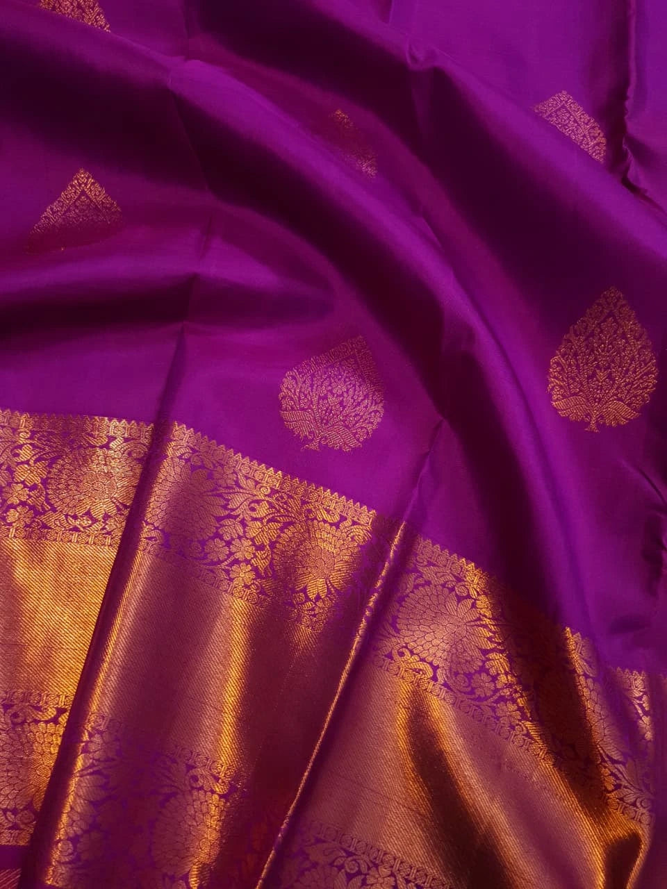 2Gram Pure Kanjivaram Silk Saree - Majenta  | Silkmark Certified