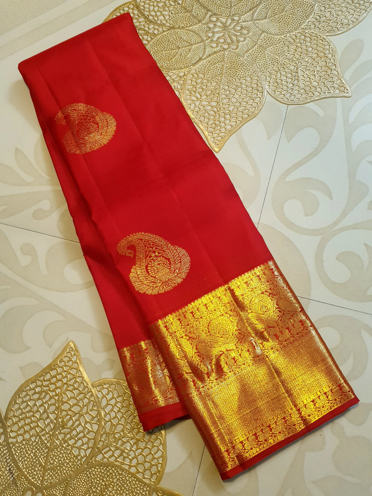 2Gram Pure Kanjivaram Silk Saree - Red | Silkmark Certified