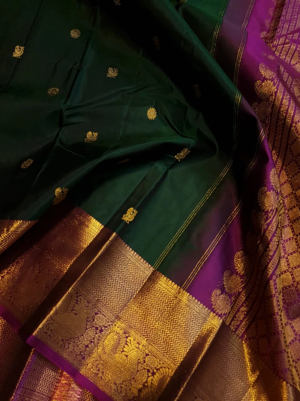 2G Pure Korvai Kanjivaram Silk Saree in Deep Bottle Green with Antique Gold Zari Peacock Border | Silkmark Certified