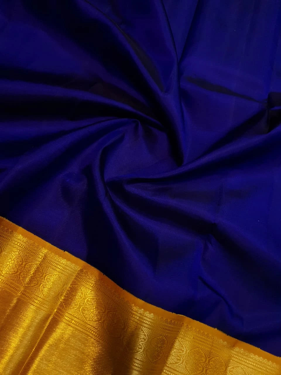 2G Pure Kanjivaram Silk Saree in Royal Blue with Rich Golden Zari Border and Traditional Zari Pallu | Silkmark Certified