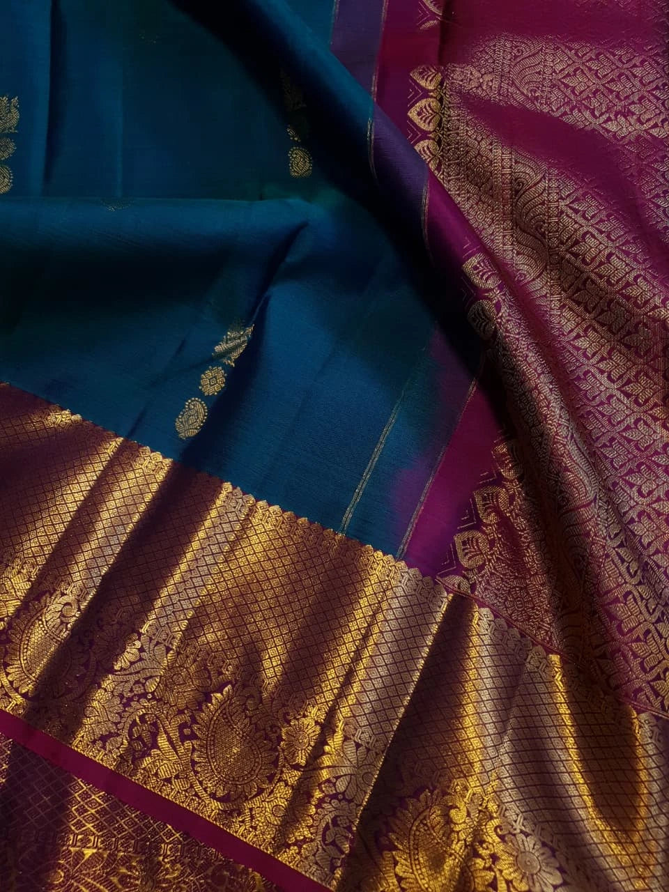 2G Pure Korvai  Kanjivaram Silk Saree in Peacock Blue with Wine Purple Rich Gold Zari Border  | Silkmark Certified