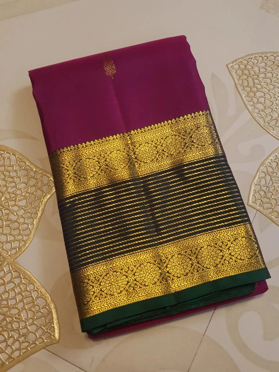 2G Pure Kanjivaram Silk Saree in Rich Magenta with Green Border & Traditional Gold Zari Butta | Silkmark Certified