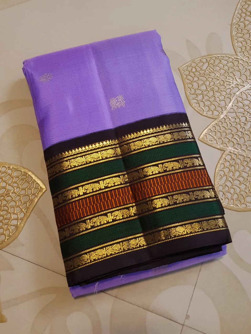 2G Pure Korvai Kanjivaram Silk Saree in Purple with Black & Gold Zari Elephant Border & Peacock Butta | Prahla Silks