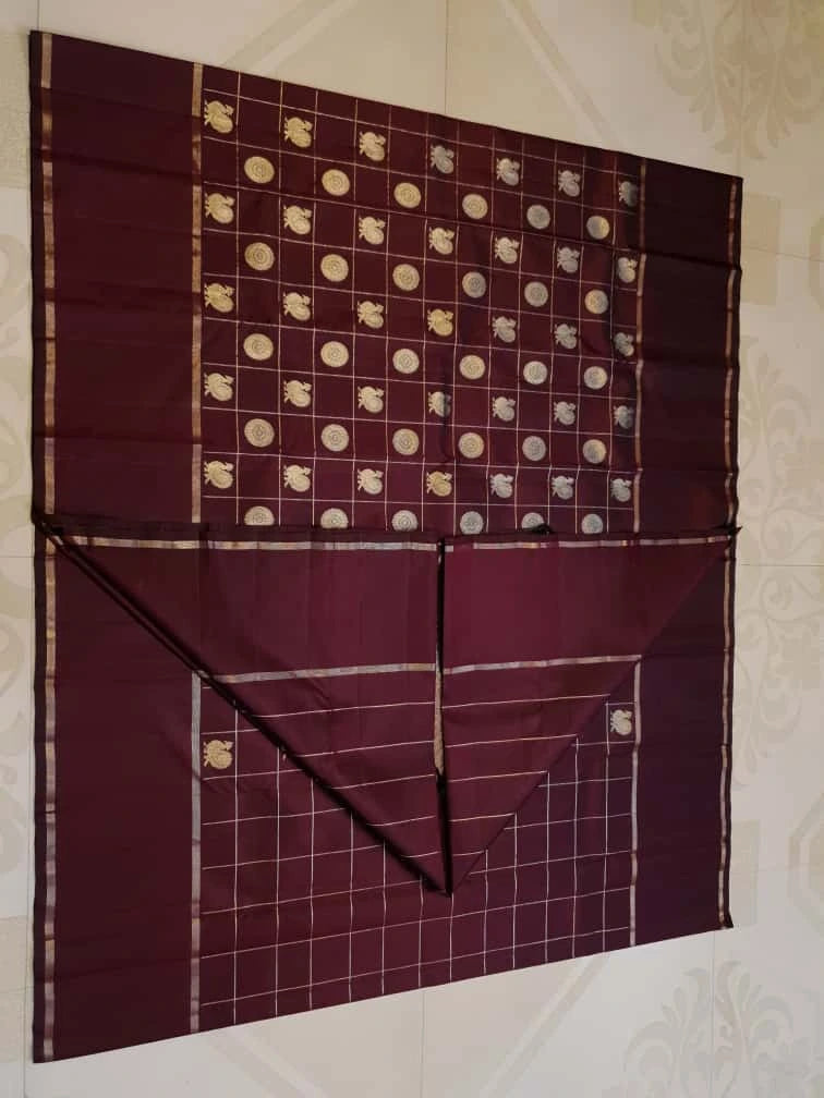 2G Pure Kanjivaram Silk Saree Dark Maroon with Antique Gold Zari Peacock Buttas | Prahla Silks