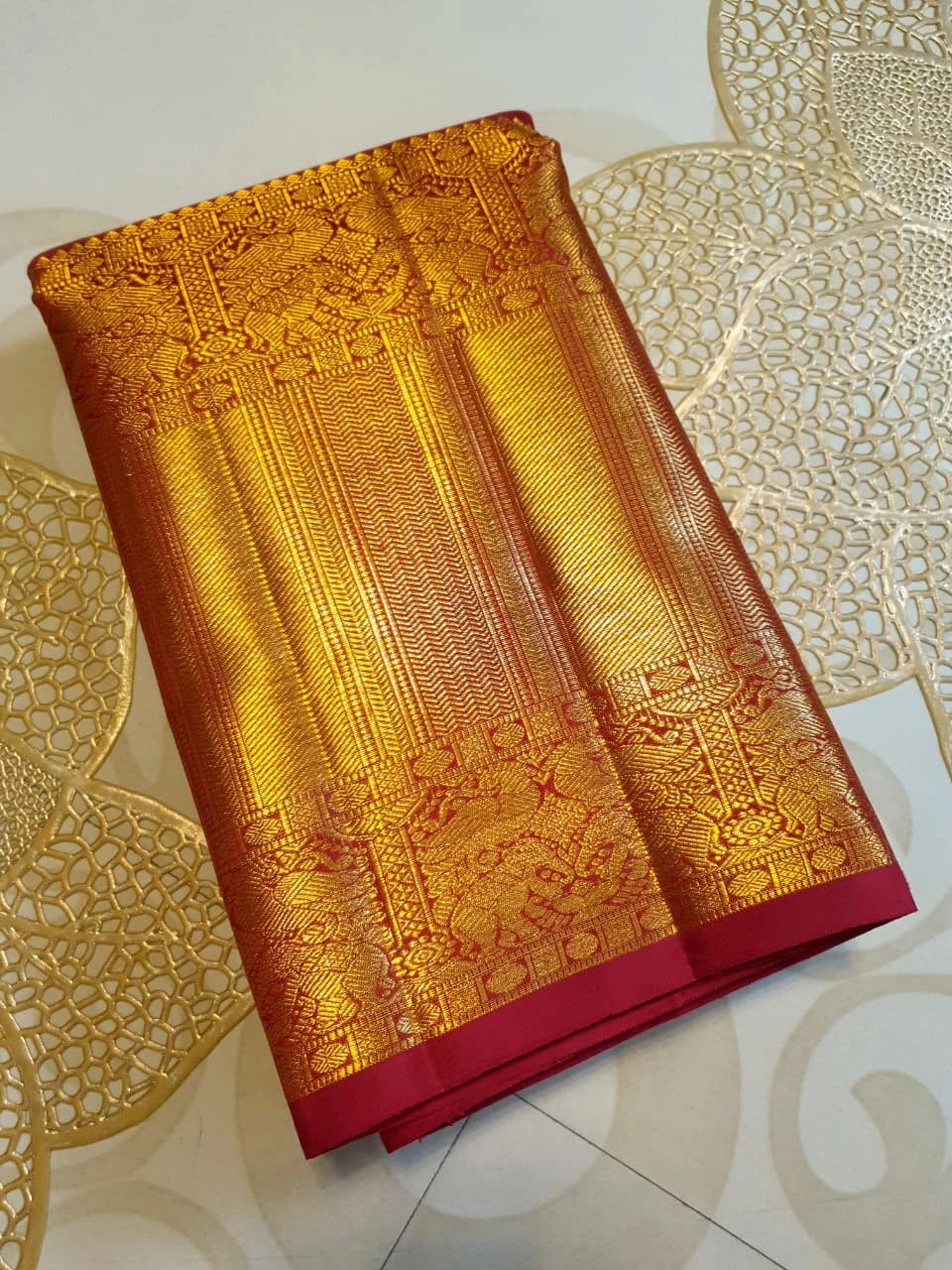 2G Pure Korvai Kanjivaram  Silk Saree in Cream with Red Contrast Border & Rich Gold Zari Peacock Design | Prahla Silks