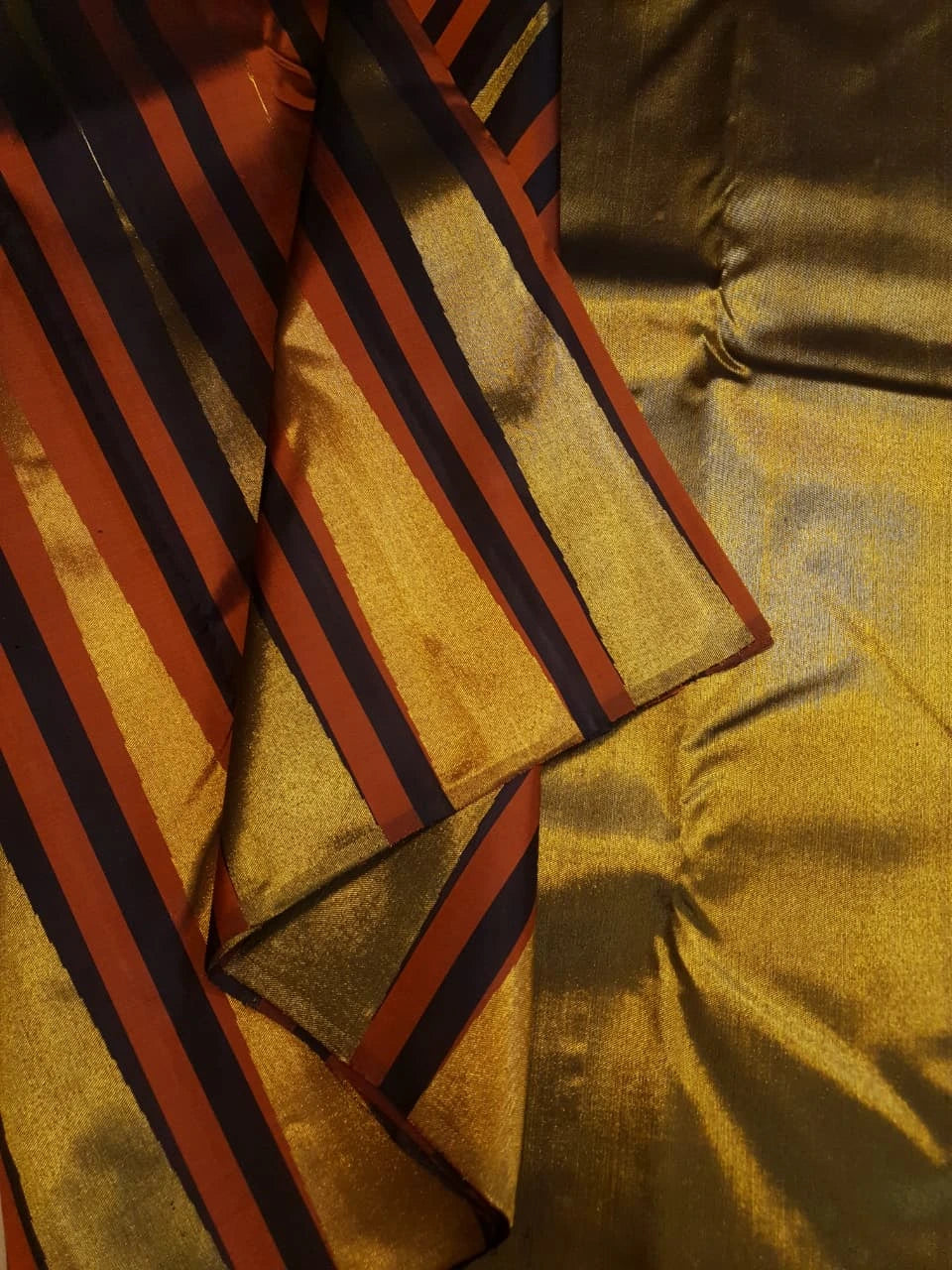 2G Pure Kanjivaram Silk Saree in Rust Orange & Brown | Golden Zari