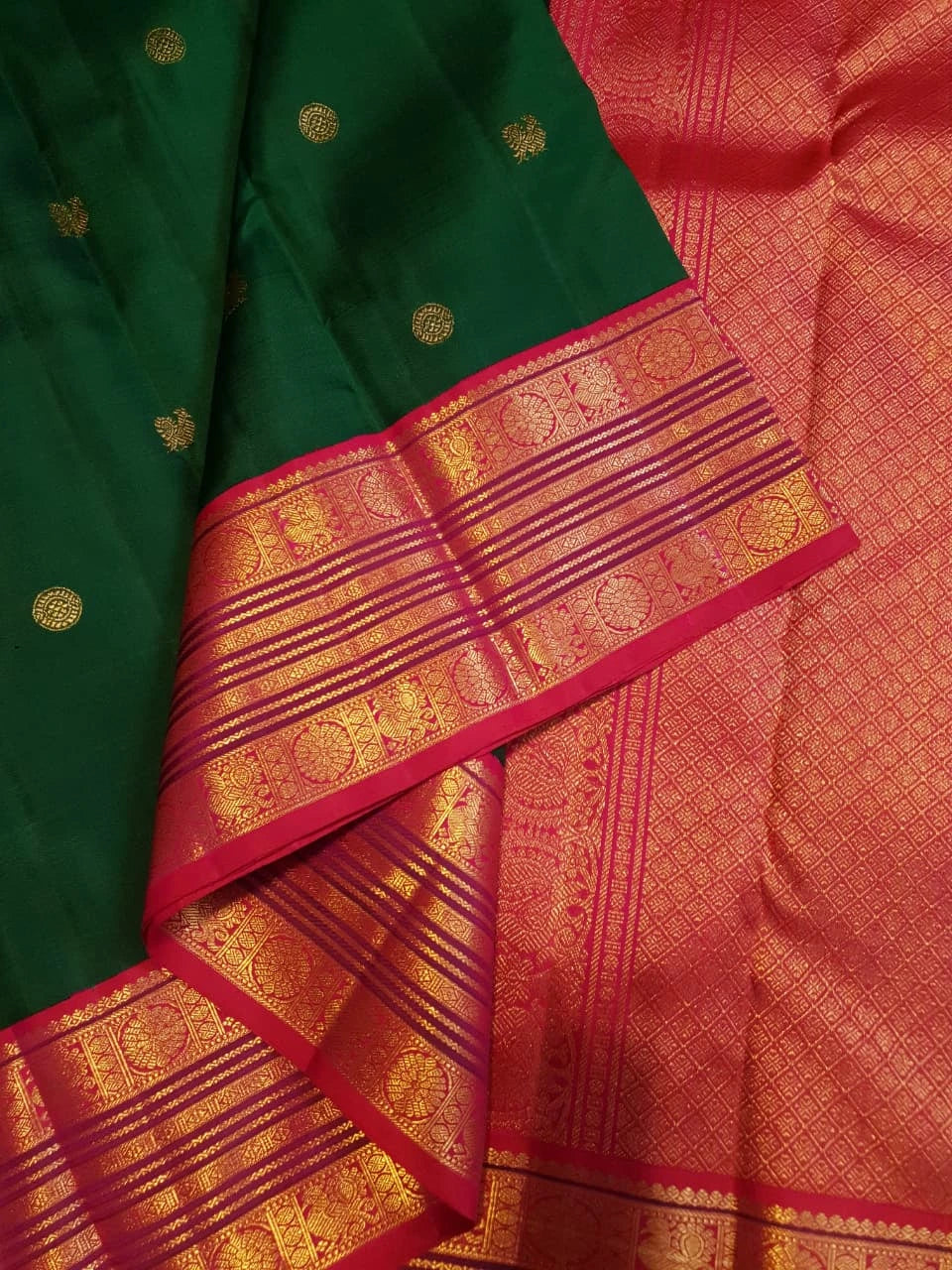 2G Pure Korvai  Kanjivaram Silk Saree in Deep Green with Rich Red-Pink Peacock Border & Butta | Silkmark Certified