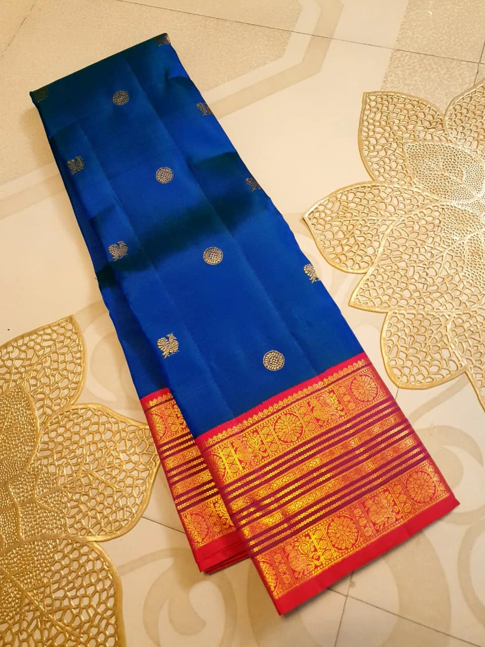 2G Pure Korvai  Kanjivaram Silk Saree in Royal Blue with Rich Red & Pink Zari Border and Traditional Peacock Weave | Silkmark Certified