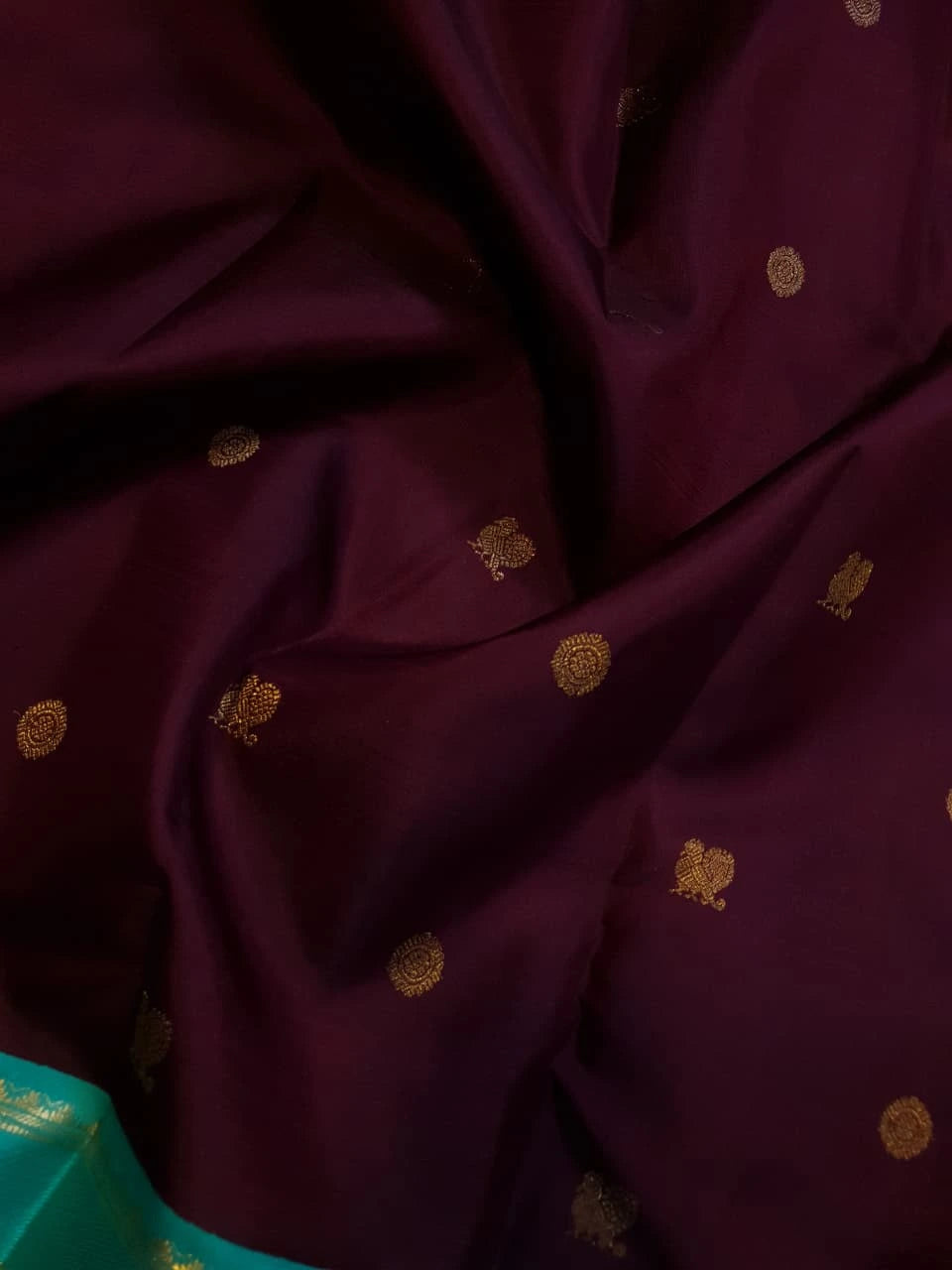 2G Pure Korvai Kanjivaram Silk Saree in Deep Wine with Turquoise Green & Gold Zari Border and Traditional Butta Weave | Silkmark Certified
