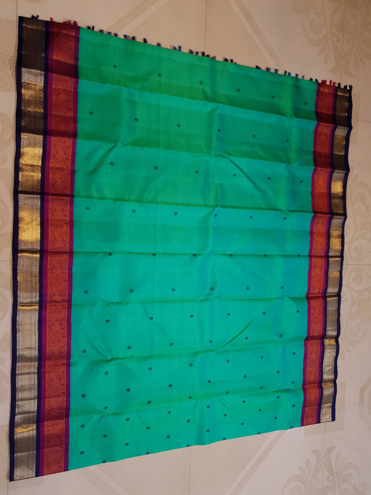 3Gram Pure Zari Kanjivaram Silk Saree in Rexona Green with Magenta & Navy Blue Border, Rich Gold Zari Pallu & Traditional Motifs | Zari Certified & Silkmark Certified