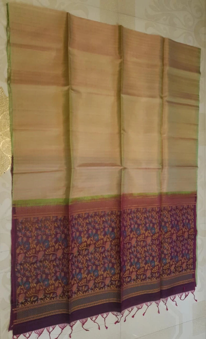 Elegant Kanchi Soft Silk Saree with Plain Border & Exclusive Floral Pallu | Silkmark Certified - Elachi Green
