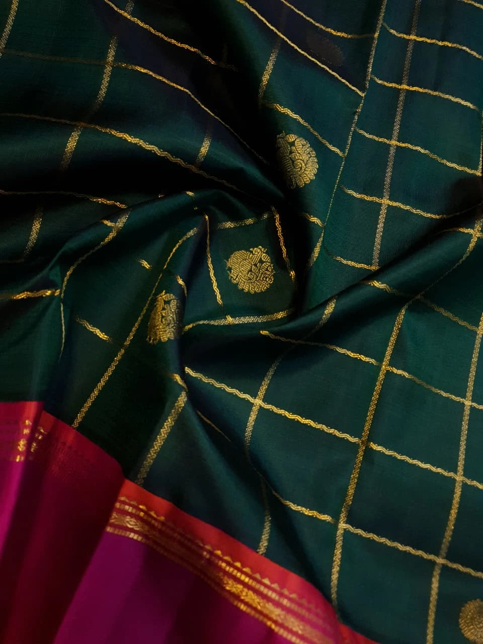 2G Kanjivaram Silk Saree in Deep Bottle Green with Magenta Contrast Border & Peacock Butta | Silkmark Certified