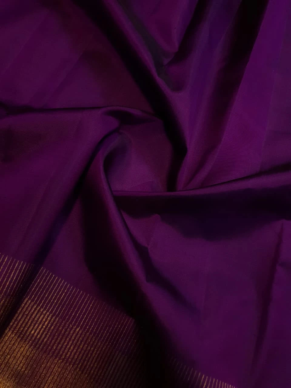 2G Kanjivaram Silk Saree in Deep Purple with Gold Zari Striped Border | Silkmark Certified