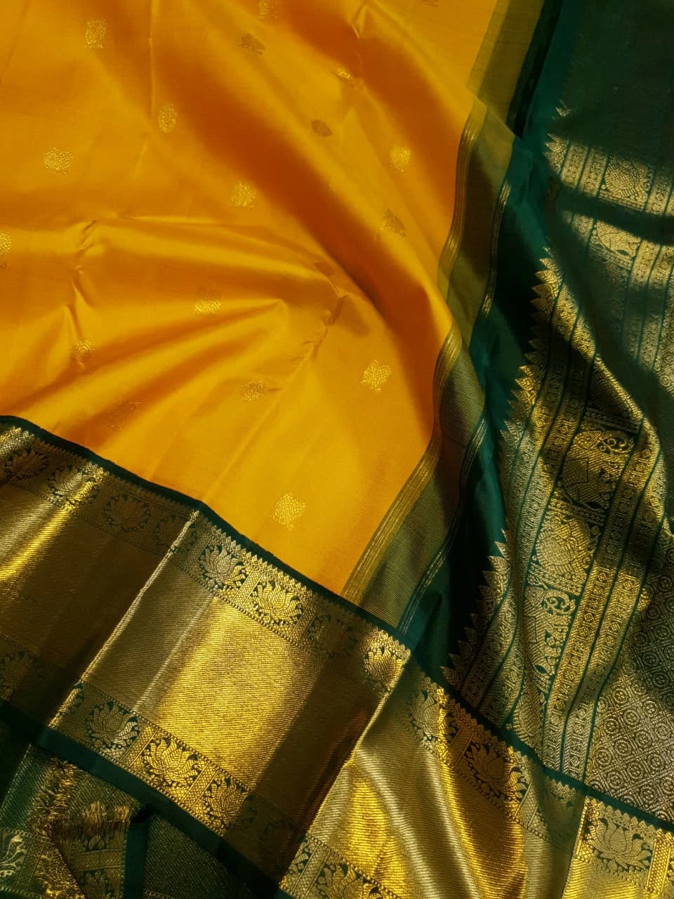 2G Pure Korvai  Kanjivaram Silk Saree in Golden Yellow with Bottle Green and Gold Zari Border | Silkmark Certified