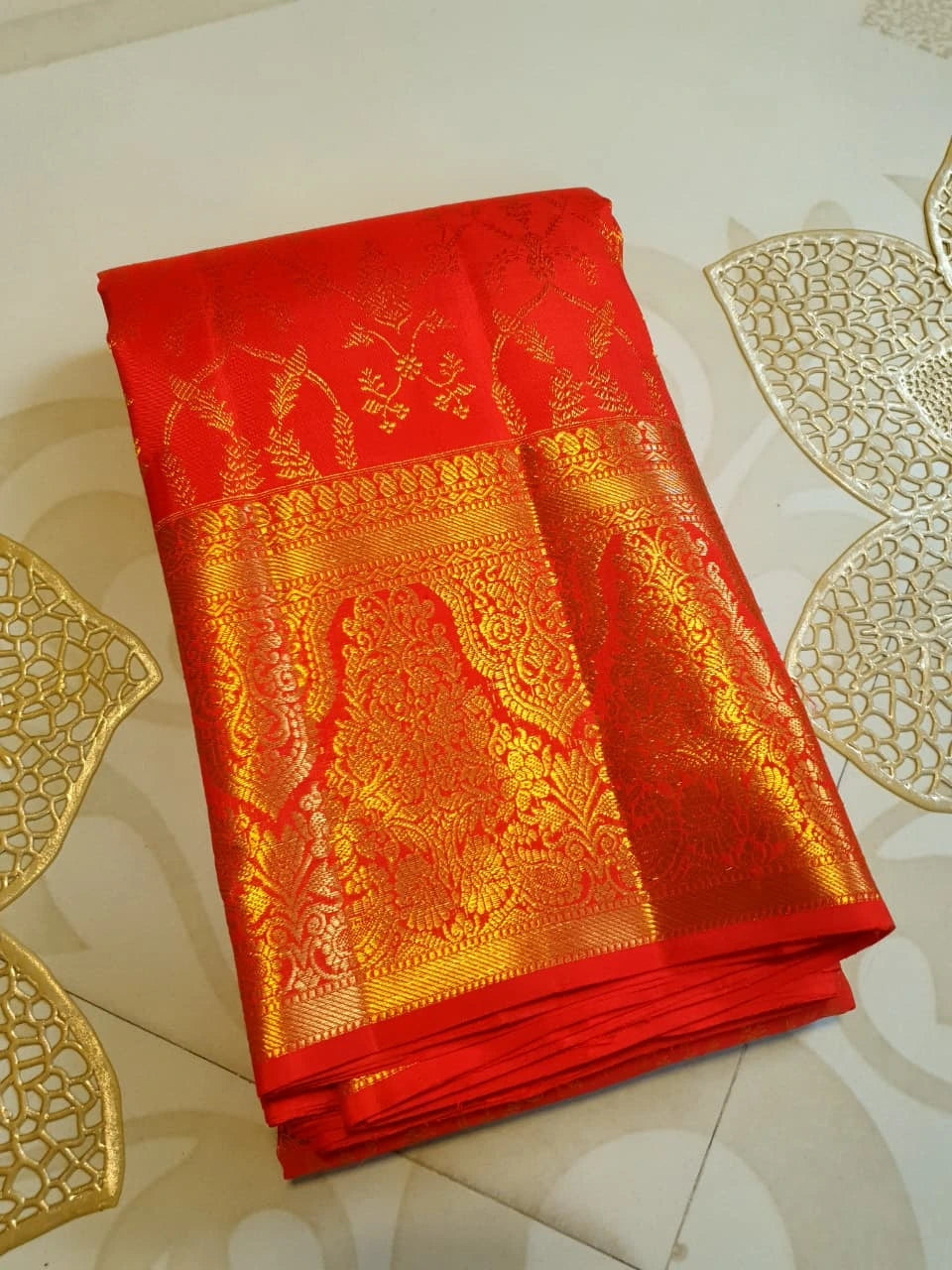 2G Pure Kanjivaram Silk Saree in Chilli Red with All-Over Floral Zari Jaal & Rich Gold Zari Border | Silkmark Certified