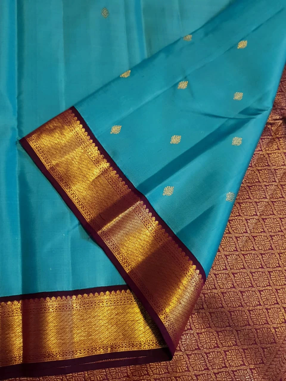 2 Gram Pure Kanjivaram Silk Saree in Turquoise Blue with Maroon Contrast Border & Rich Gold Zari Pallu | Silkmark Certified