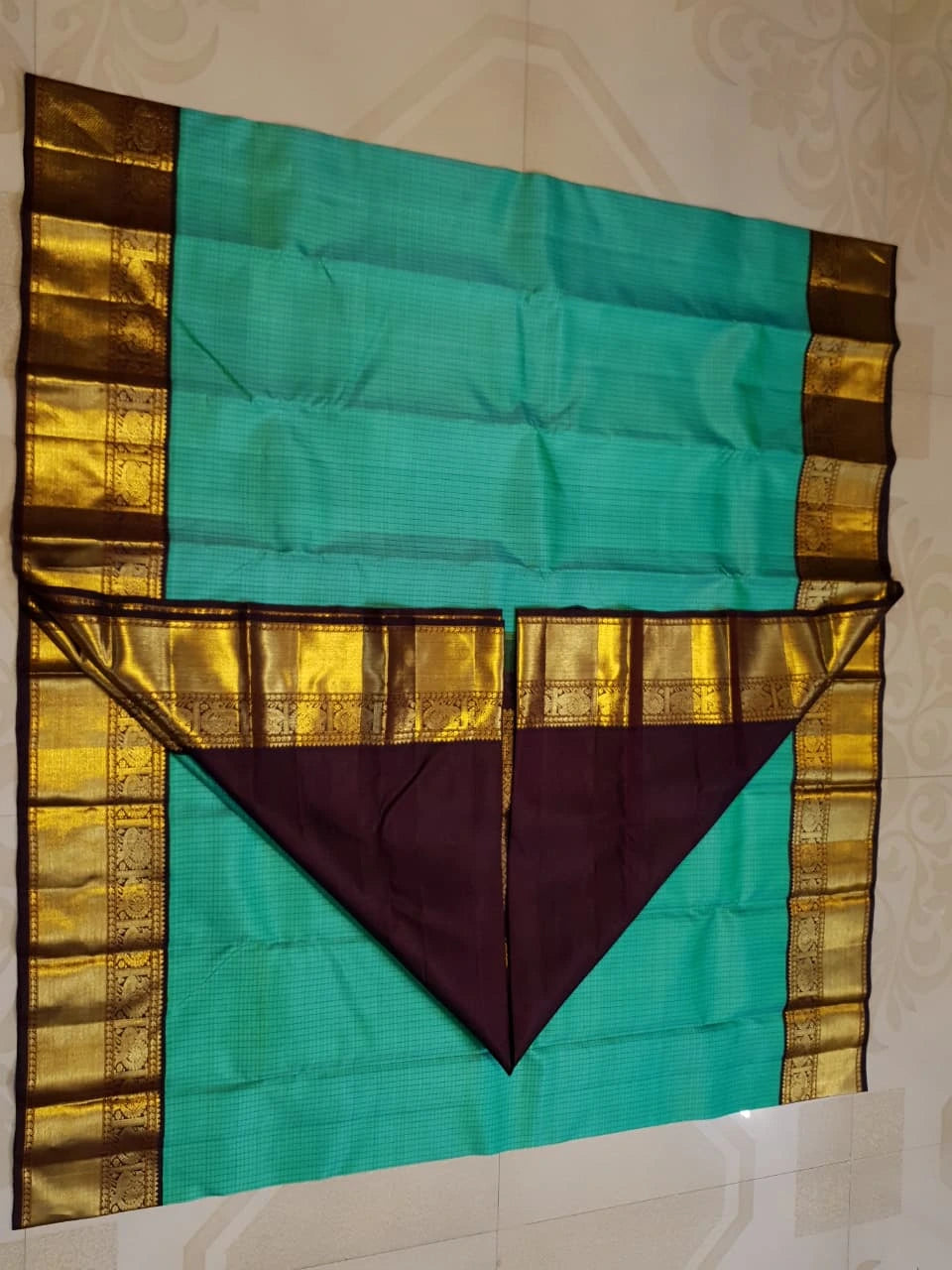 2G  Pure Korvai Kanjivaram Silk Saree in Turquoise Green with Black Checks, Brown Peacock Zari Border & Rich Gold Zari Pallu | Silkmark Certified