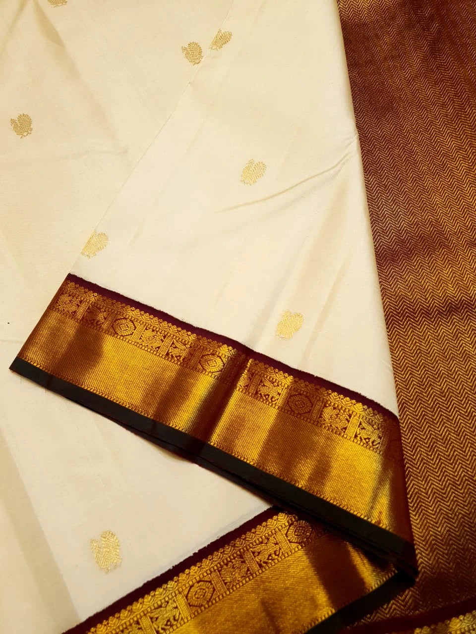 2G Pure Kanjivaram Silk Saree in Cream with Rich Maroon & Gold Zari Peacock Border | Silkmark Certified