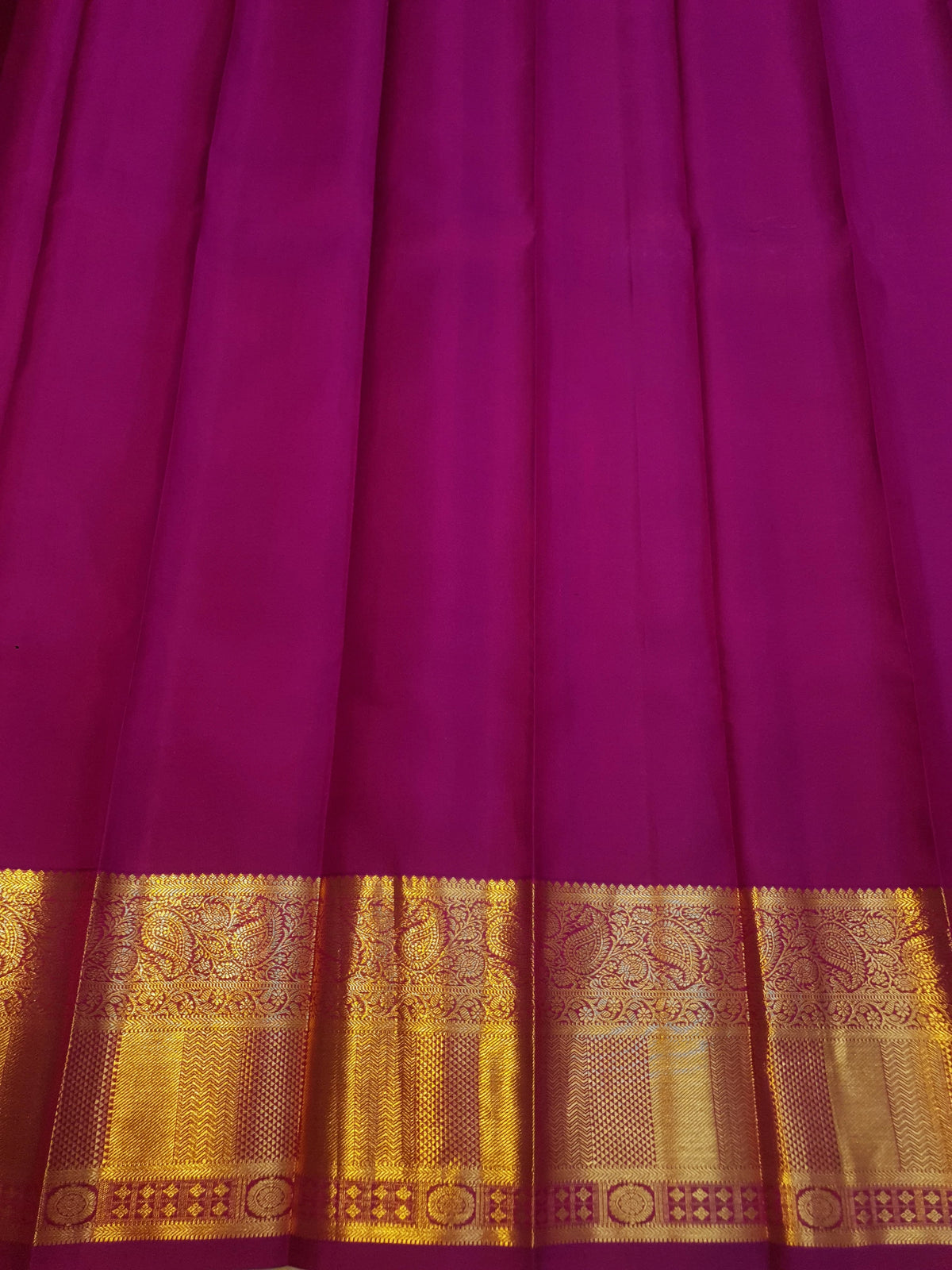 2G Pure  Kanjivaram Silk Saree in Magenta Pink with Rich Antique Gold Zari Border and Floral Brocade Pallu | Silkmark Certified