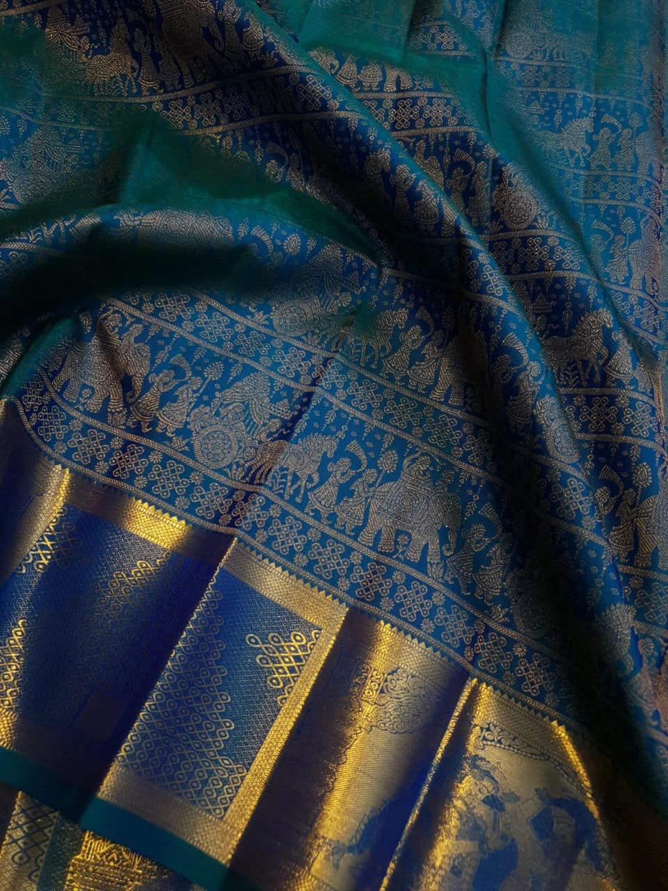 2G Pure Kanjivaram Silk Saree in Peacock Blue with Antique Gold Temple Border, Traditional Horse Butta & Traditional Motif Design | Silkmark Certified