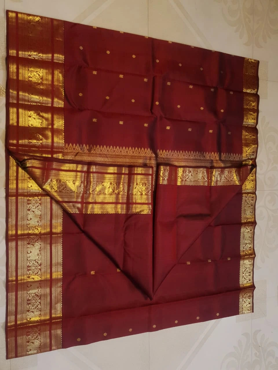 2G Pure Kanjivaram Silk Saree in Deep Maroon with Rich Gold Zari Elephant Border and Peacock Buttas | Silkmark Certified