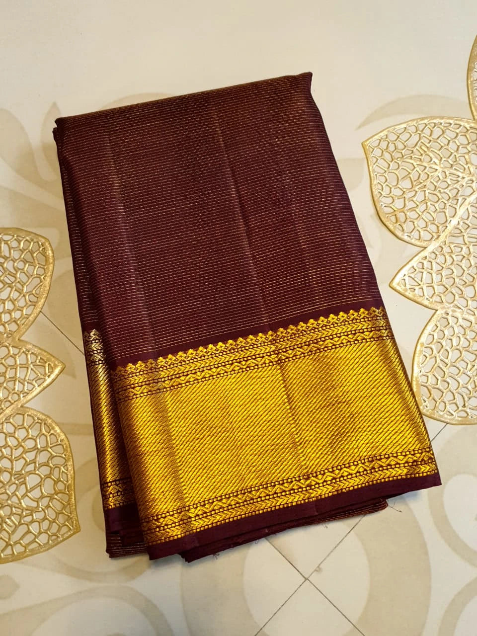 2G Pure Kanjivaram Silk Saree in Rich Chocolate Brown with Traditional Gold Zari Border and Elegant Zari Pallu | Silkmark Certified