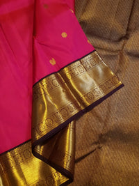 2G Pure Korvai  Kanjivaram Silk Saree in Rani Pink with Brown Antique Gold Zari Peacock Butta Border and Buttas | Silkmark Certified
