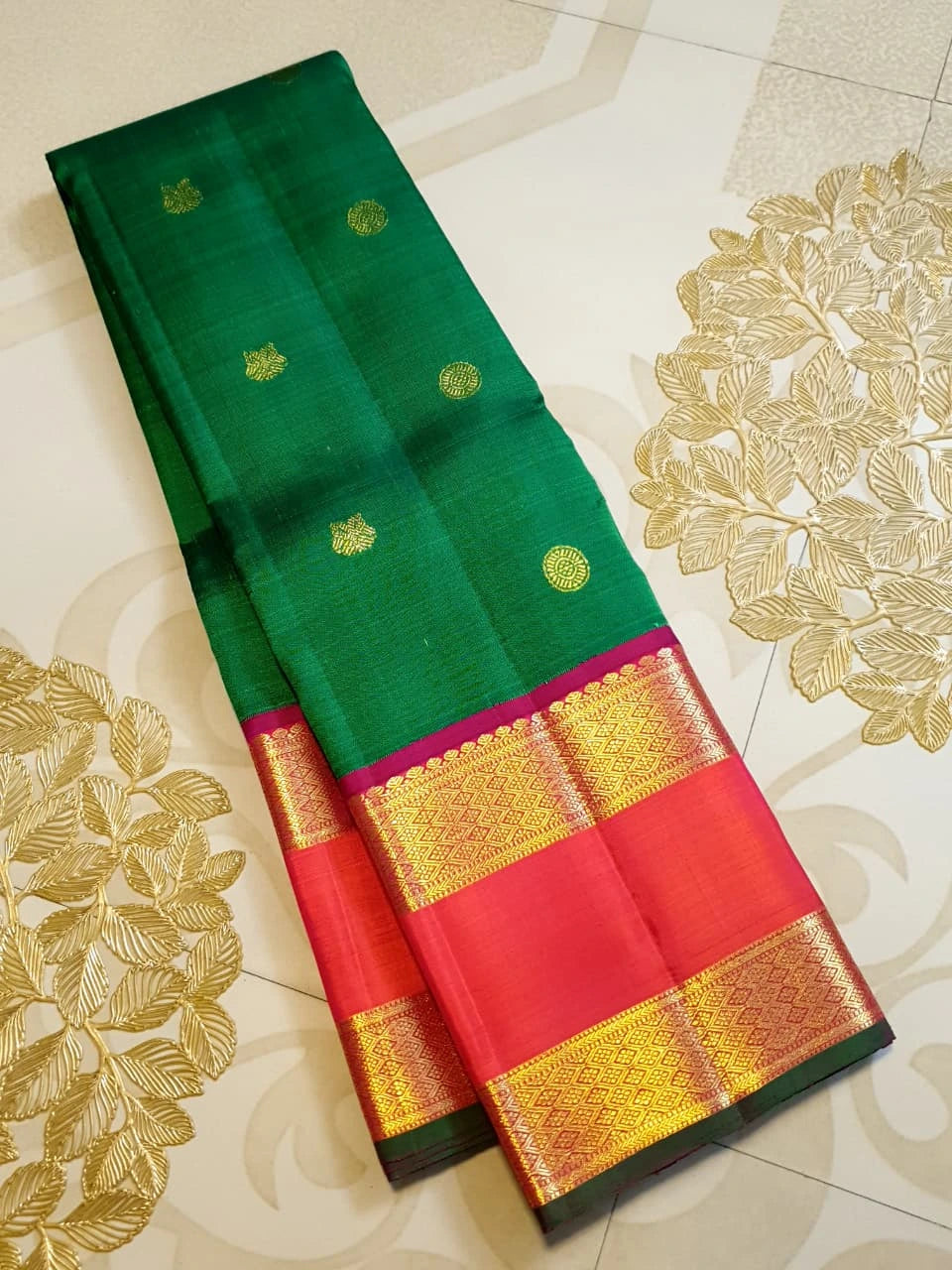 2G Pure Kanjivaram Silk Saree in Emerald Green with Red Korvai Border and Rich Gold Zari | Silkmark Certified