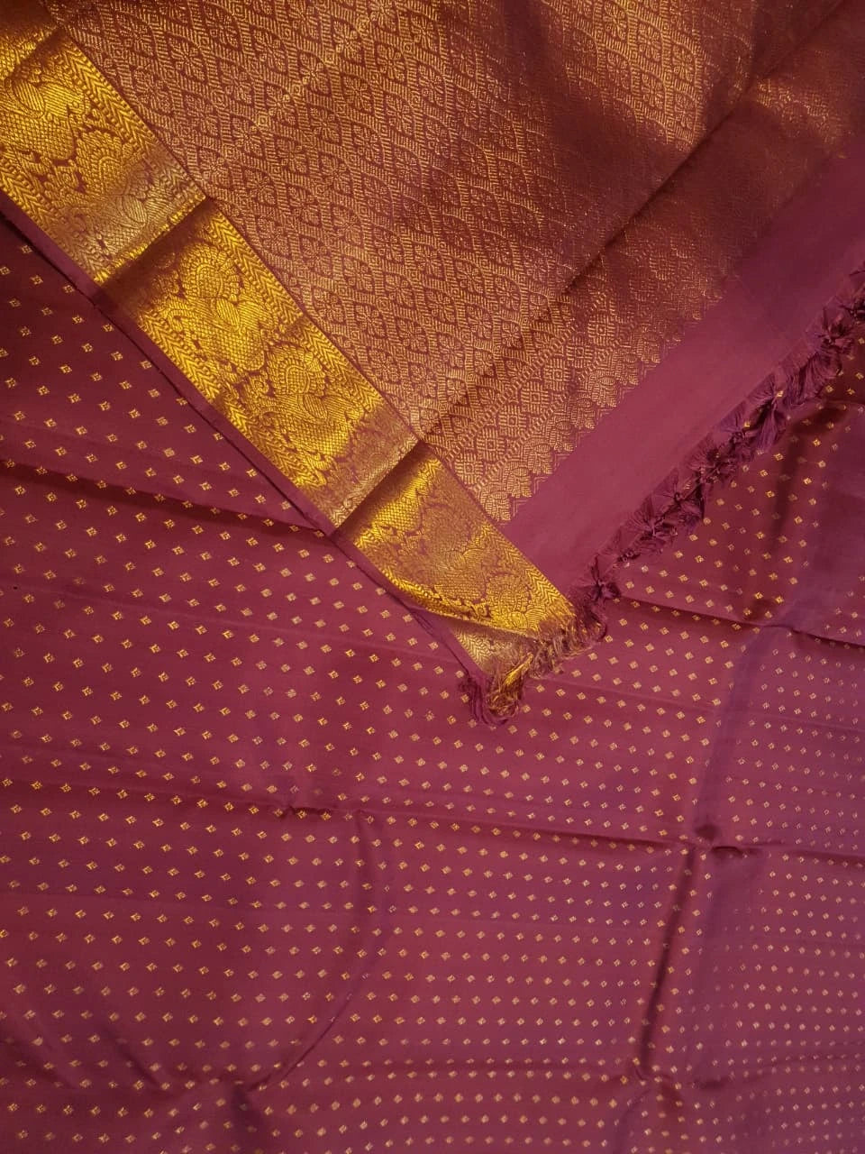 2G Pure Kanjivaram Silk Saree in Deep Maroon with All-Over Gold Zari Buttas and Traditional Peacock Zari Border | Silkmark Certified