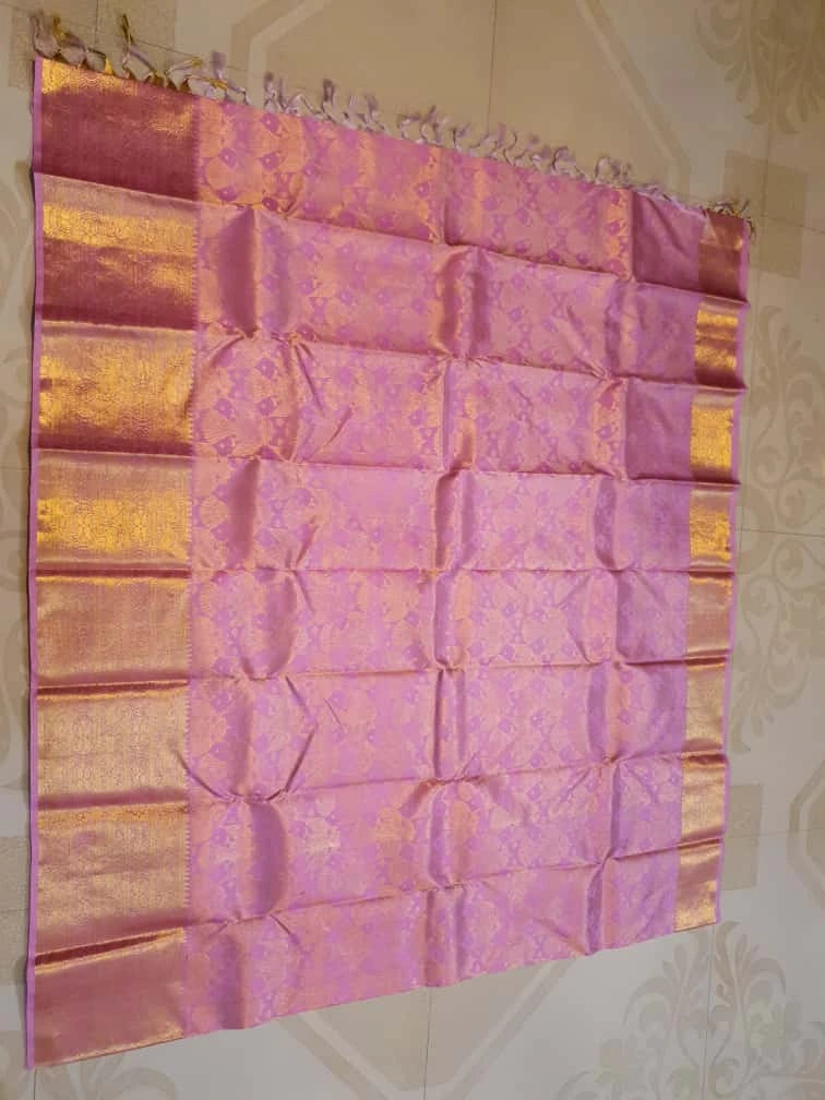 2G Pure Kanjivaram Silk Saree in Lavender Pink with Rich Gold Zari Floral Jangla Weave and Traditional Zari Border | Silkmark Certified