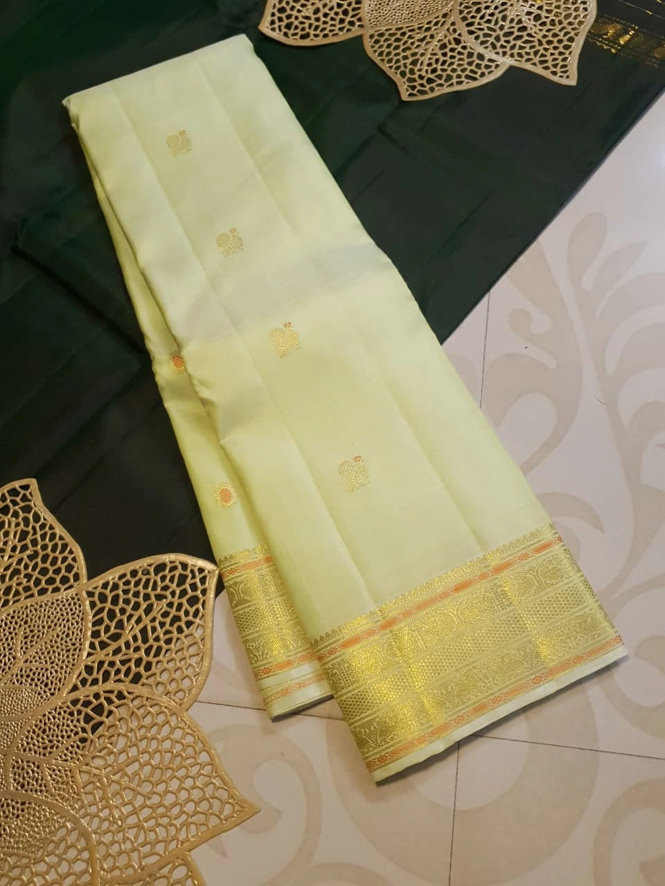 2G  Pure Kanjivaram Silk Saree in Pastel Green with Traditional Gold Zari Peacock Buttas and Rich Zari Border | Silkmark Certified