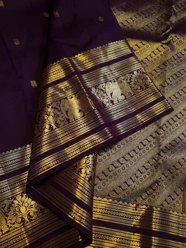 2G Pure Kanjivaram Silk Saree in Deep Purple with Rich Gold Zari Elephant Border and Traditional Buttas | Silkmark Certified