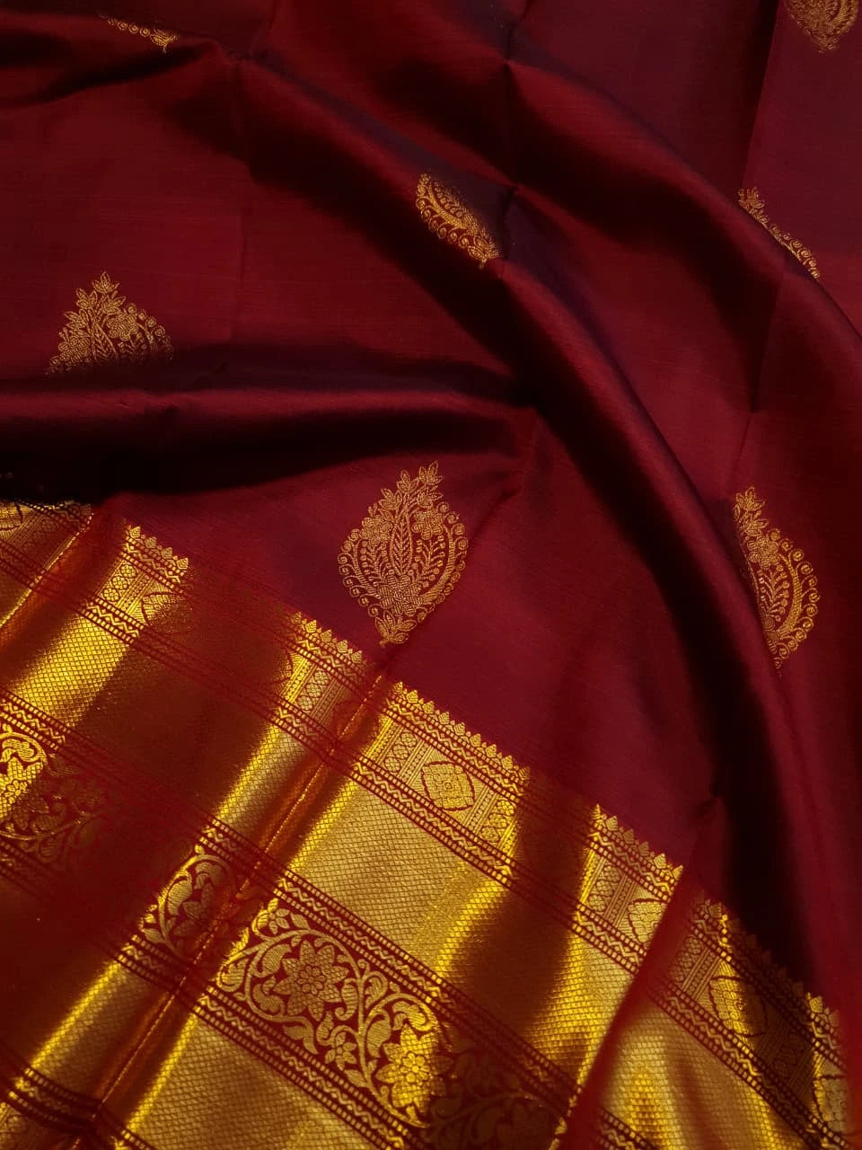 2G Pure Kanjivaram Silk Saree in Deep Maroon | Silkmark Certified