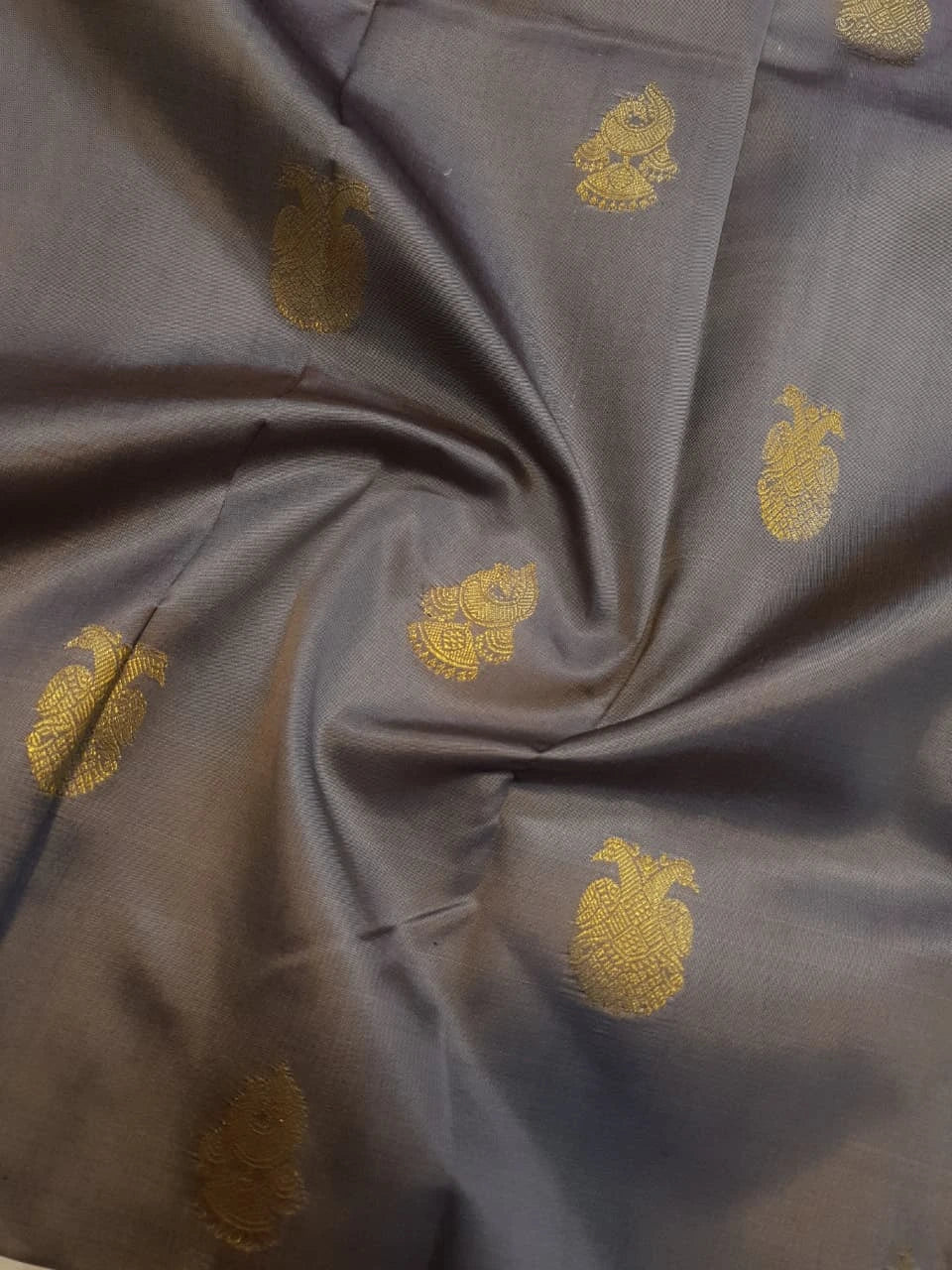 2G Pure Kanjivaram Silk Saree in Grey with Gold Zari Buttas & Green Border | Silkmark Certified