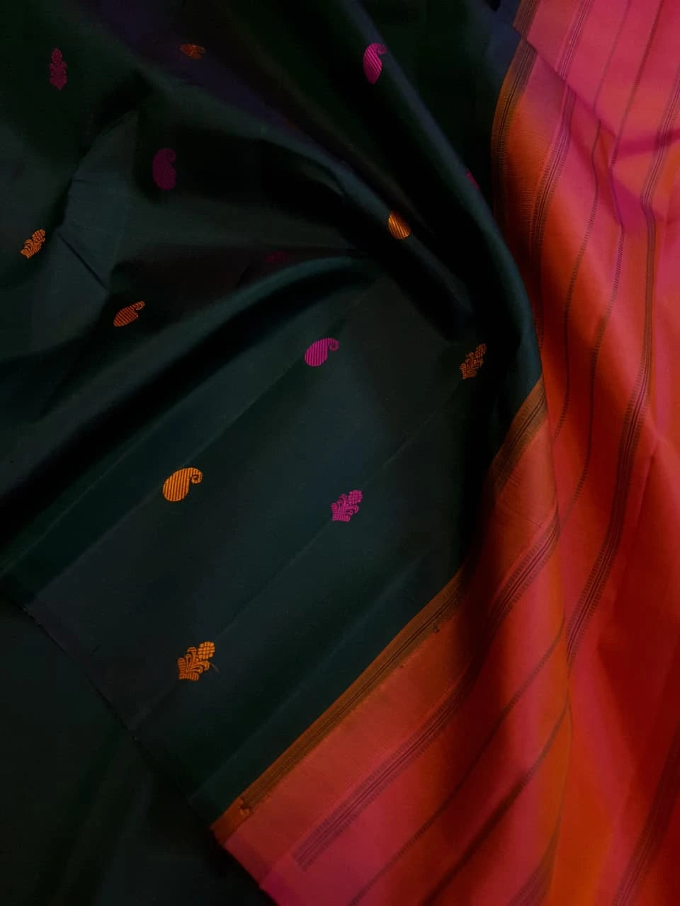2G Pure Kanjivaram Silk Saree in Dark Green with Multicolour Buttas & Contrast Red Pallu | Silkmark Certified