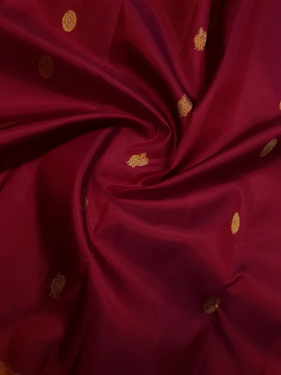 2G Pure Kanjivaram Silk Saree in Rich Maroon Red with Gold Peacock Buttas & Peacock Zari Border | Traditional Kanchipuram Silk Saree
