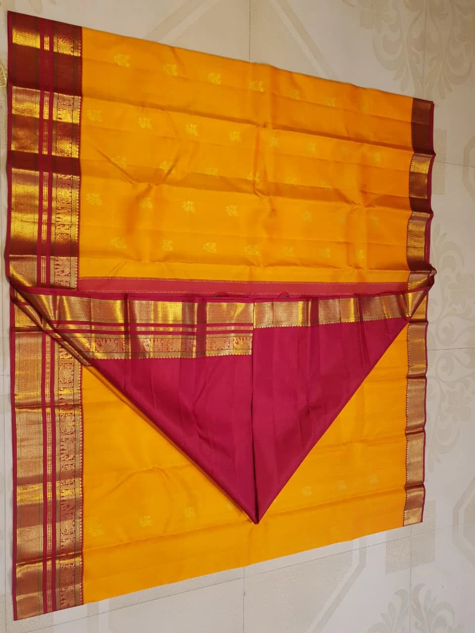 2G Pure Kanjivaram Silk Saree in Mango Yellow with Floral Buttas & Maroon Elephant Zari Border | SILKMARK Certified