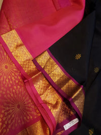 Lightweight Kanjivaram Silk Saree with Rich Pallu & Blouse | Perfect for Gifting | Traditional Silk Saree - Black