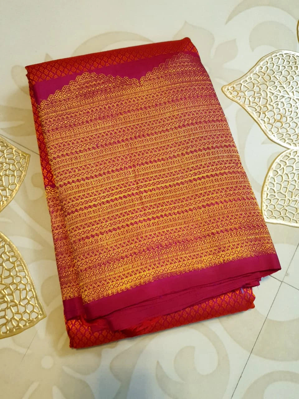 2G Pure Kanjivaram Silk Saree in Rich Rani Pink with Fine Gold Zari & Traditional Zari Pallu | Silkmark Certified