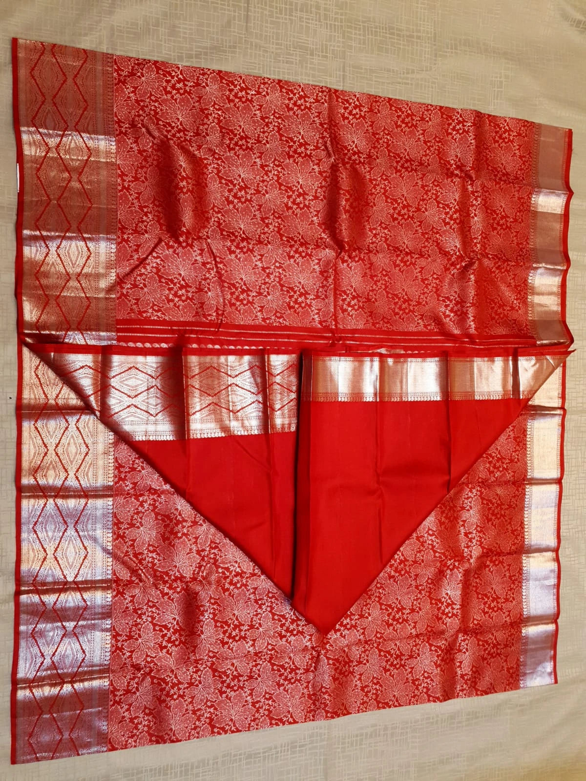 2G Pure Kanjivaram Silk Saree in Bright Red with All-Over Floral Zari Weave & Rich Silver Zari Border | Silkmark Certified