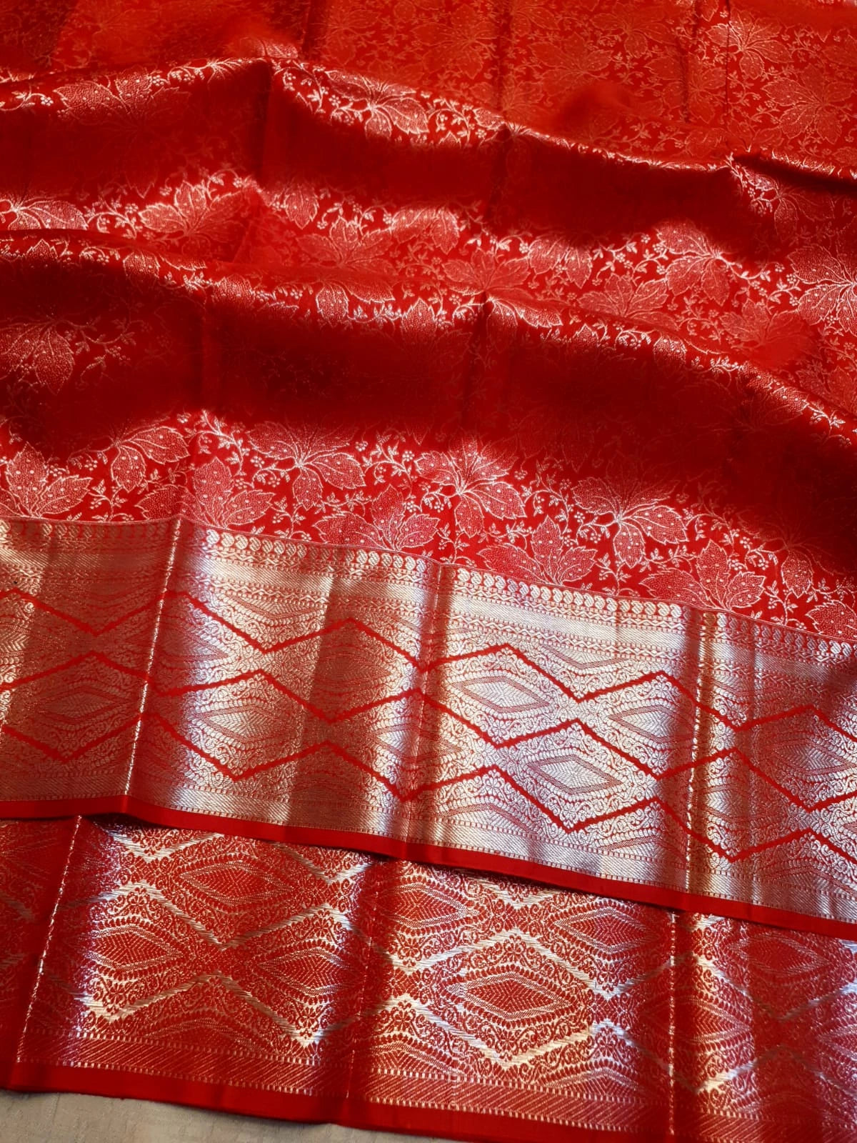 2G Pure Kanjivaram Silk Saree in Bright Red with All-Over Floral Zari Weave & Rich Silver Zari Border | Silkmark Certified