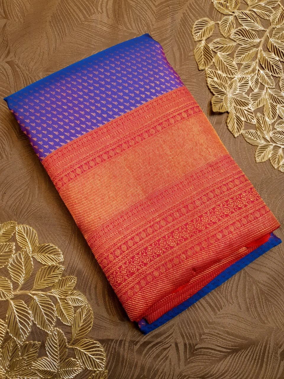 2G Pure Kanjivaram Silk Saree in Royal Blue with Fine Gold Zari Buttas & Contrast Red Zari Border | Silkmark Certified