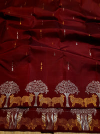 2G Pure Kanjivaram Silk Saree in Deep Maroon with Deer & Tree Zari Border | Silkmark Certified