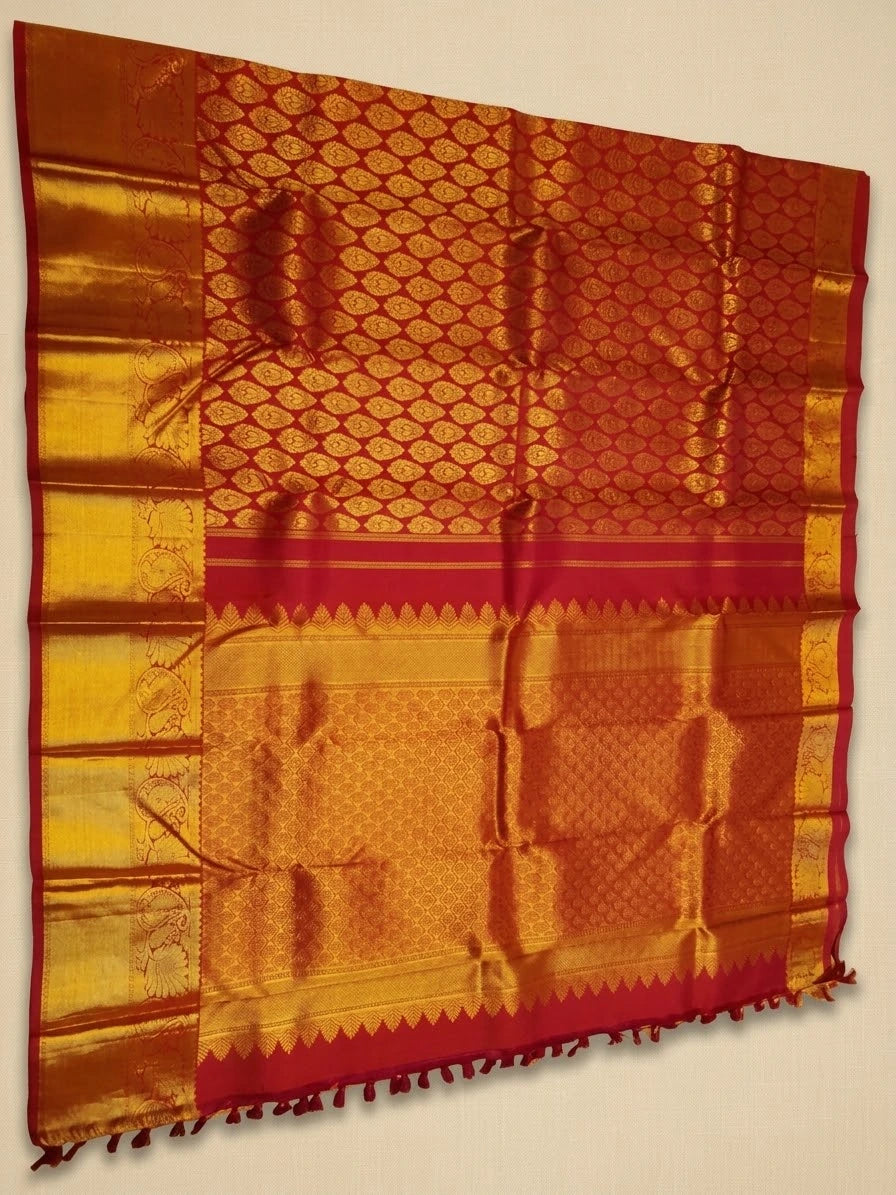 2G Pure Kanjivaram Silk Saree in Red with Rich Gold Zari Floral Buttas & Grand Zari Pallu | Silkmark Certified