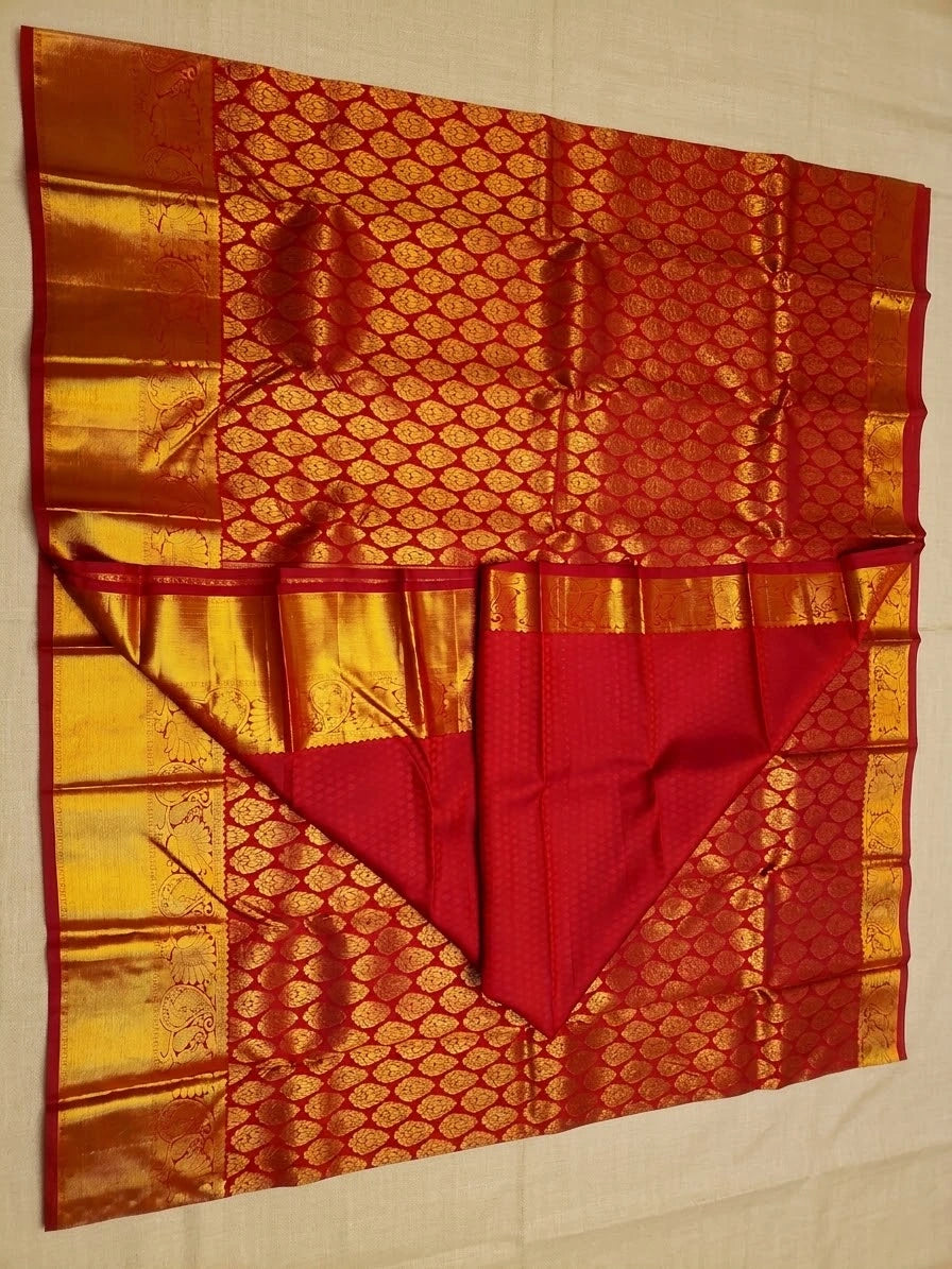 2G Pure Kanjivaram Silk Saree in Red with Rich Gold Zari Floral Buttas & Grand Zari Pallu | Silkmark Certified