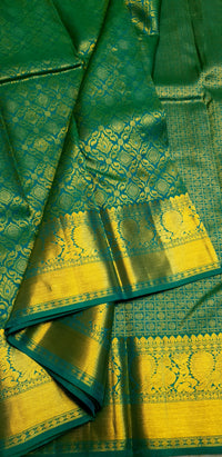 2G Pure Kanjivaram Silk Saree in Peacock Green with Full-Body Floral Zari Weave & Peacock Zari Border | Silkmark Certified