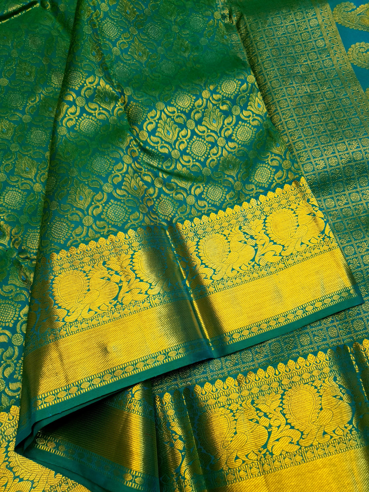 2G Pure Kanjivaram Silk Saree in Peacock Green with Full-Body Floral Zari Weave & Peacock Zari Border | Silkmark Certified